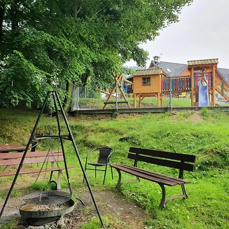 Pod Sniezka Z Sauna I Kominkiem Apartamento *